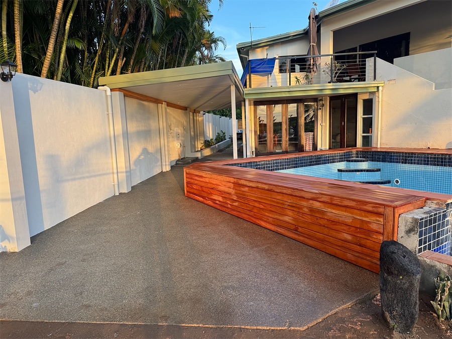 Pool surround and courtyard